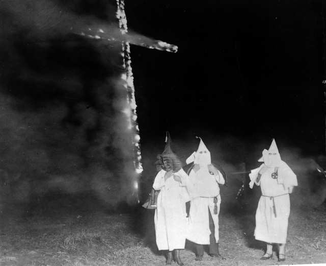 Ku Klux Klan cross burning, 1921