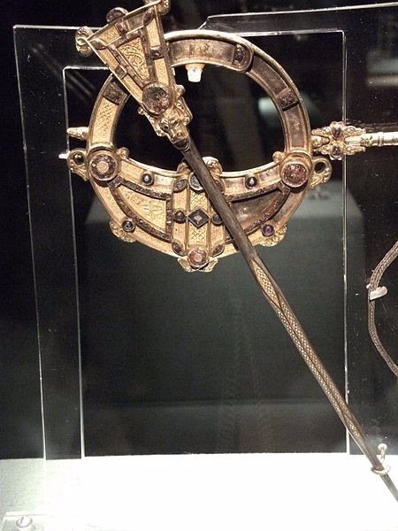 Tara Brooch, front view.