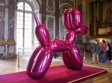 <em>Balloon Dog (Magenta)</em>, Jeff Koons, 1994–2000