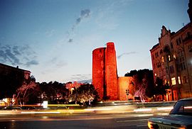 Maiden tower Baku 20060624.jpg